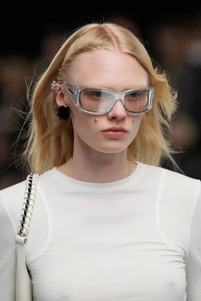 Look 155